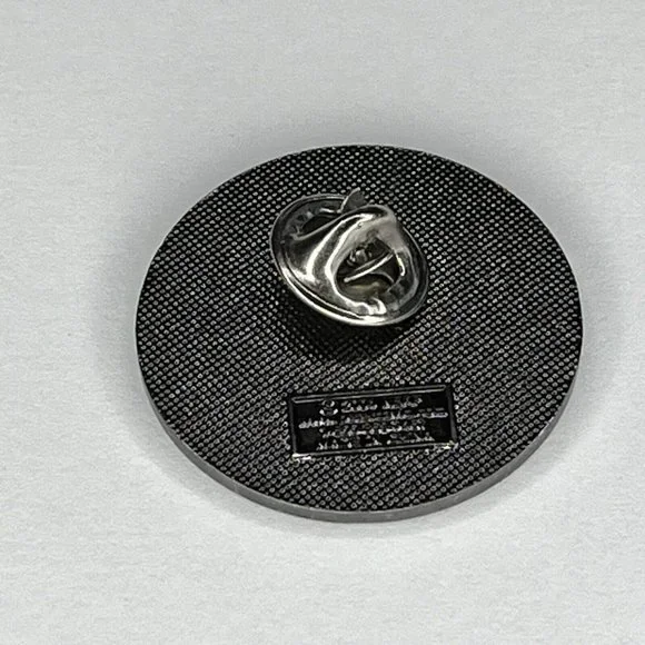 San Antonio Spurs NBA Basketball Hat Lapel Pin 2004 - Picture 3 of 6